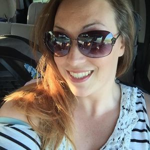 Meet your Posher, Ashten