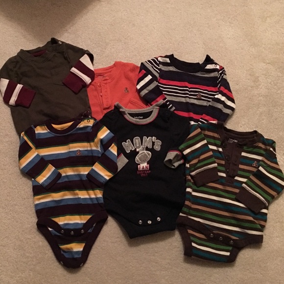 6 Baby Gap Boys Onsies