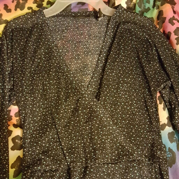 Size small new York n Co shirt