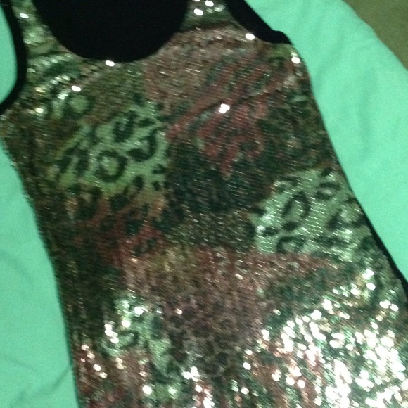 Sequined leopard black & purple tank top