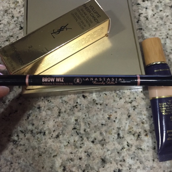 Brow Wiz in Dark Brown