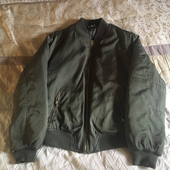 Kendall and Kylie Nylon Green Bomber