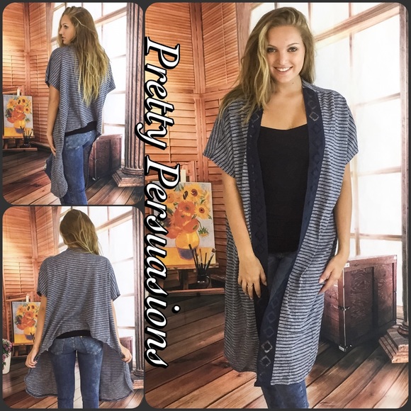 Striped Navy Gray Cascading Kimono Cardigan - Picture 3 of 4