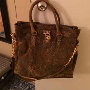 AUTHENTIC Michael Kors Hamilton Bag