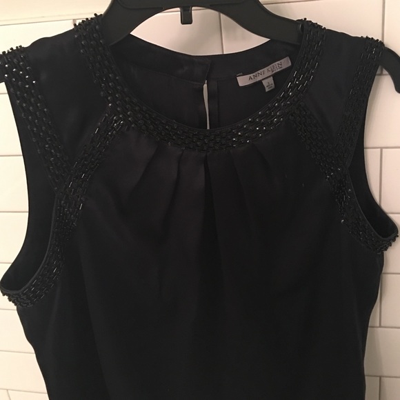 Gorgeous Anne Klein silk shirt with lots of detail - Picture 2 of 4