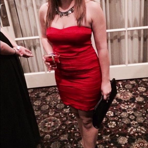EXPRESS Strapless Bright Red Dress