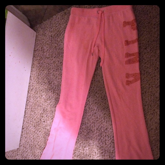 VS pink sweatpants
