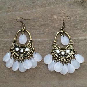 Clara Chandelier Earrings in White