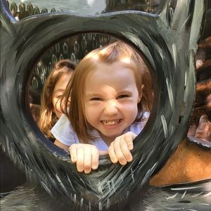 Meet your Posher, Christy