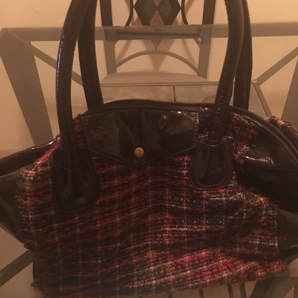 2 Purses 1 Price!!! - Picture 2 of 5