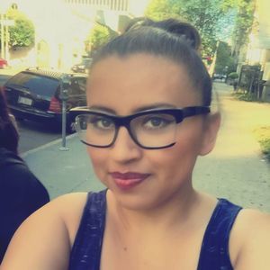 Meet your Posher, Yeimi