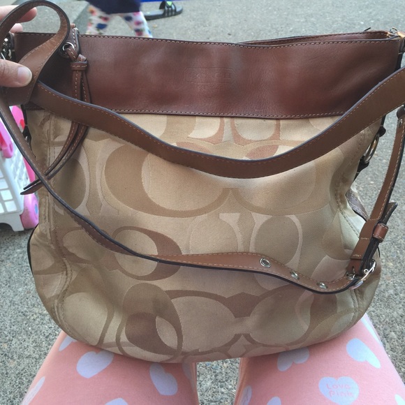 Coach Handbags - Authentic  coach shoulder purse