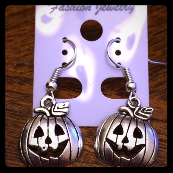 Just made! Pumpkin earrings NWT - Picture 1 of 1