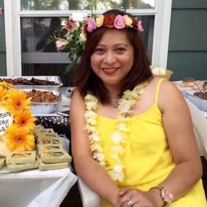 Meet your Posher, Carmela