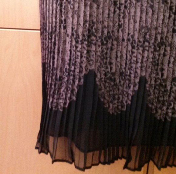 Ann Taylor Loft Black Dress - Picture 3 of 4