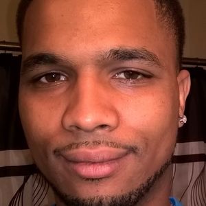 Meet your Posher, Dee