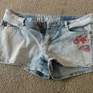 Shorts with flowers