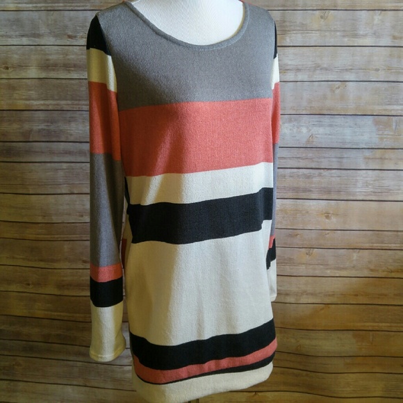 Medium left! Colorblock tunic with pockets - Picture 3 of 4