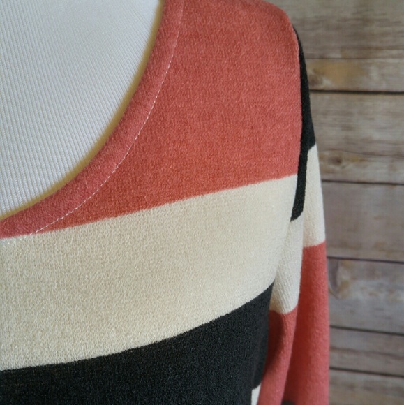 Medium left! Colorblock tunic with pockets - Picture 4 of 4