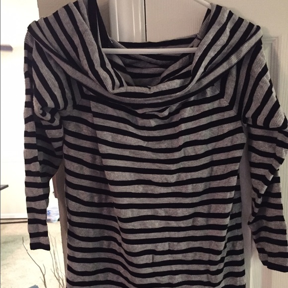 Shirt - Picture 2 of 2