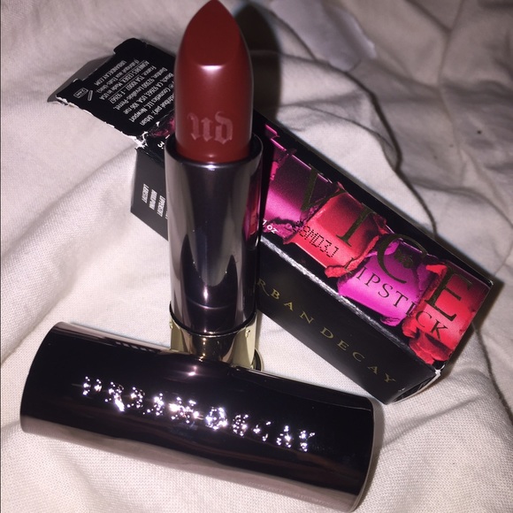 Urban Decay Lipsticks - Picture 2 of 4