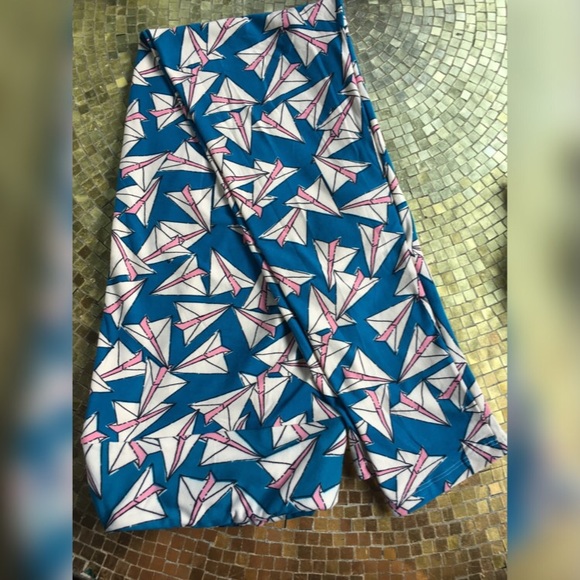 BNWT LuLaRoe leggings -- paper airplanes -- TC