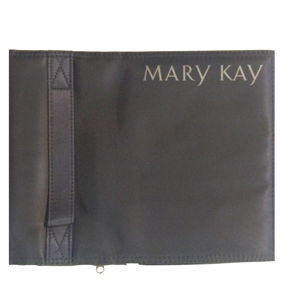 Mary Kay Roll Up Bag - Travel hang-up..New!!