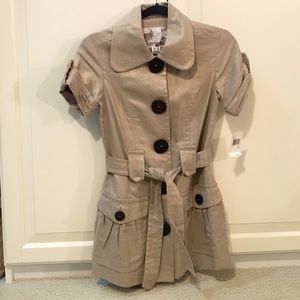 NWT Kensie tan belted jacket