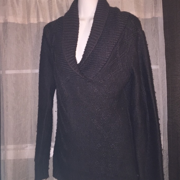 Guess sz Med sweater