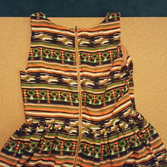 Patterned Dress - Picture 2 of 4