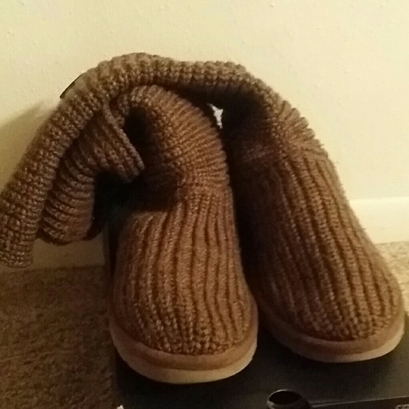 Ugg sweater boots