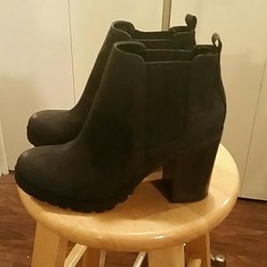 Ankle booties
