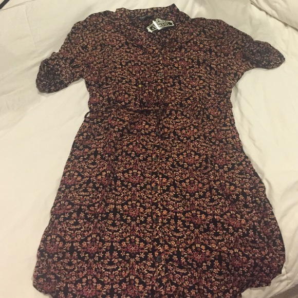 Angie rolled sleeve dress. New with tags.