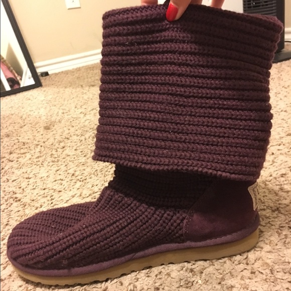 UGG Shoes - UGG Classic Cardy Bootie (size 8)