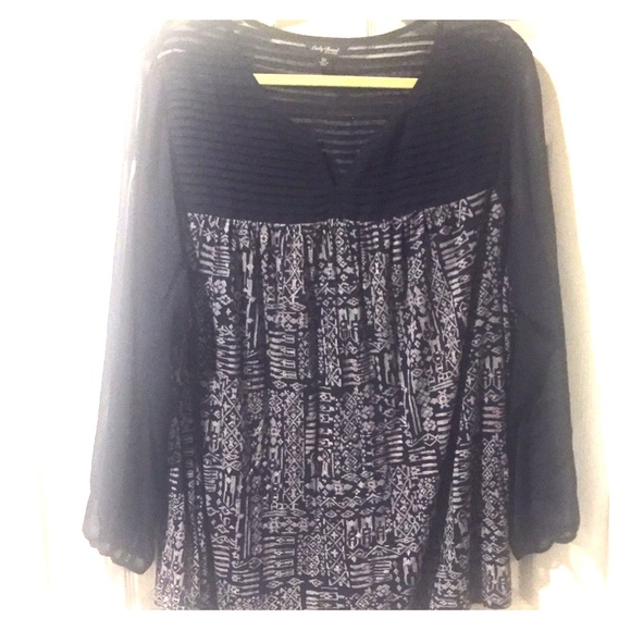 🍀 Lucky Brand blouse🍀