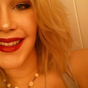 Meet your Posher, Nikki