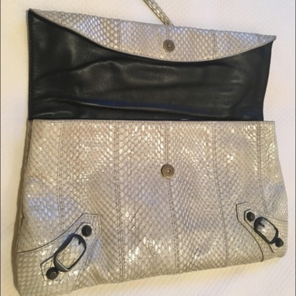 BALENCIAGA Python Envelope Clutch - Picture 4 of 4