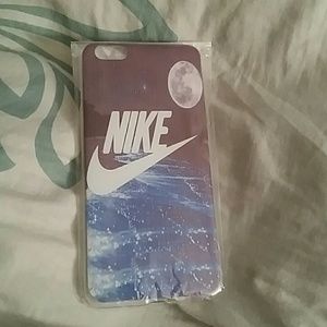 Brand New! Nike IPhone 6 Plus Case