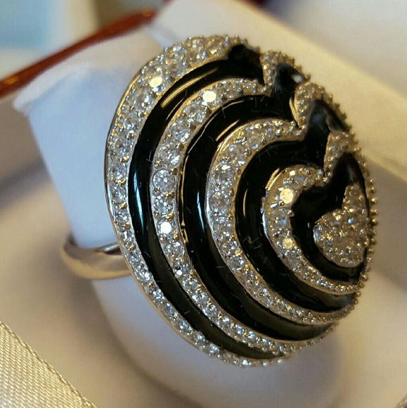 925 Silver & CZirconia ring - Picture 2 of 2