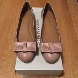 Banana Republic Adelyn Flats
