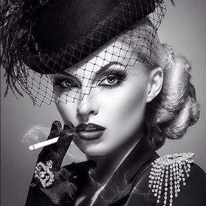 Meet your Posher, Teresa