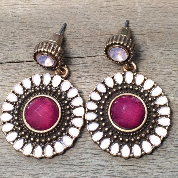 Ida Dangle Earrings in Purple