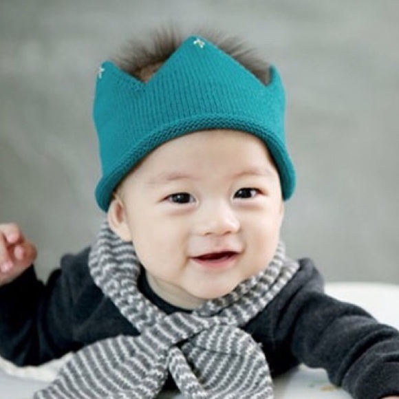 ‼️LAST ONE‼️👑Baby crown beanie prince(green blue) - Picture 2 of 3