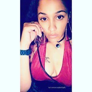 Meet your Posher, Jessica