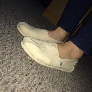 Toms Slip On Shoes