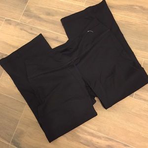 Black Gap GFlex Yoga Capris