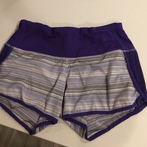Lulu run short (no undie insert) hardly worn