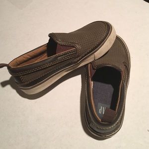Toddler slip on shoes