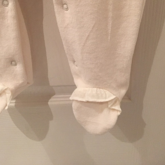 Cream terry sleeper w/ snaps - Picture 2 of 3