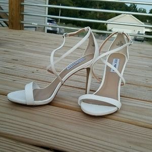 Steve Madden Feliz heels